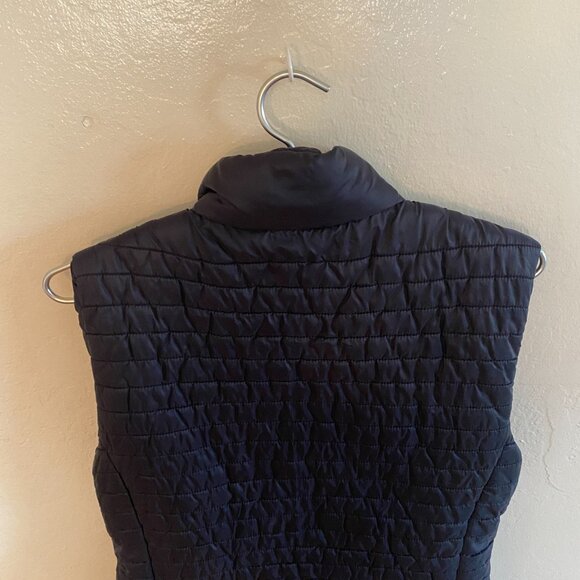 Musto Women’s Quilted Puffer Vest – Navy Blue – Size 10 (UK 14 / EU 42) - Picture 5 of 14